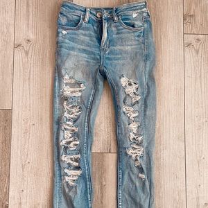 American Eagle Ripped Skinny Jeans